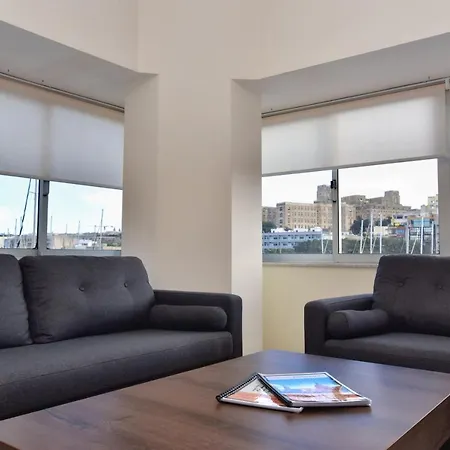 Bright & Spacious 2 Bedroom With Marina View Апартаменты