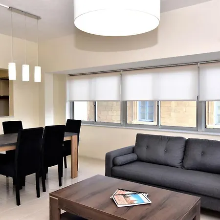 Апартаменты Bright & Spacious 2 Bedroom With Marina View *