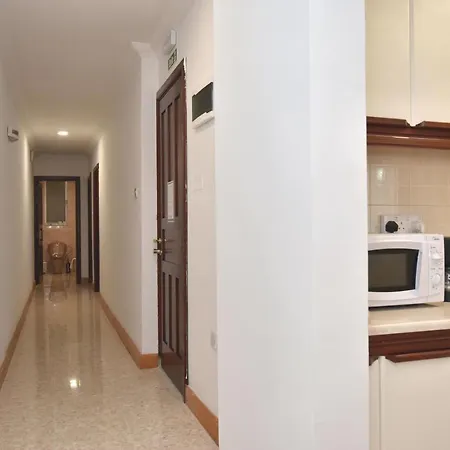 Διαμέρισμα Bright & Spacious 2 Bedroom With Marina View *