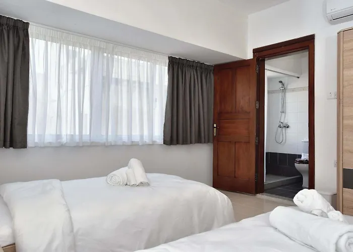 Bright & Spacious 2 Bedroom With Marina View Apartment Msida