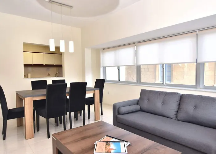 Διαμέρισμα Bright & Spacious 2 Bedroom With Marina View