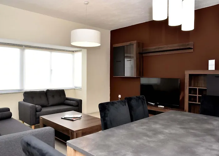 Bright & Spacious 2 Bedroom With Marina View Msida